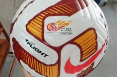 北京国安张玉宁情绪失控，球员致歉团结反思后力图反弹